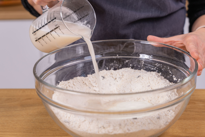 Hefewasser dazugeben