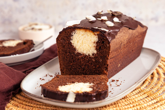 Schoko-Kokos-Kuchen aus der Kastenform