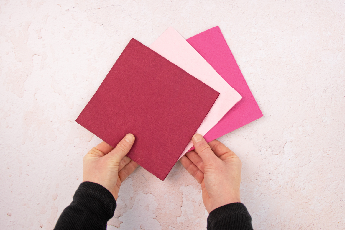 Bunte Servietten zum Falten