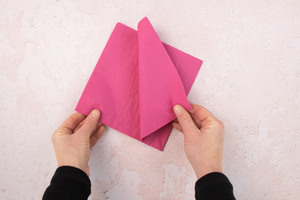 Serviette aufklappen