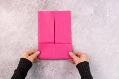 Serviette falten Schritt-für-Schritt Faltanleitung