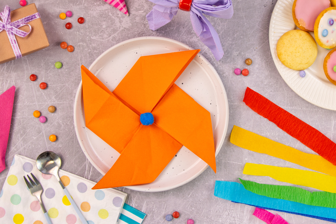 Tischdekoration zum Kindergeburtstag