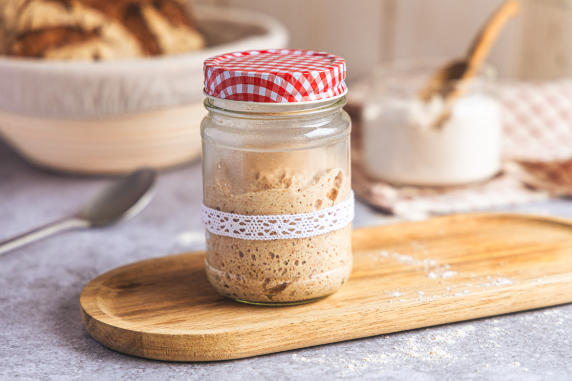 Weizensauerteig ansetzen