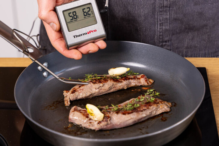 Kerntemperatur vom Fleisch kontrollieren