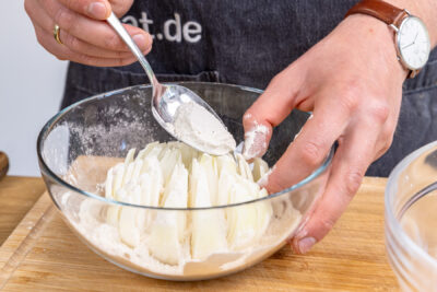 Zwiebel mehlieren