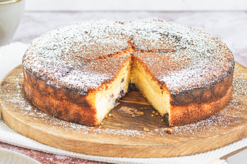 Dreh-dich-um-Kuchen angeschnitten