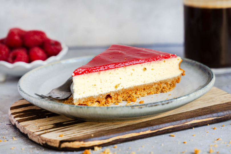 Himbeer Cheesecake im Anschnitt