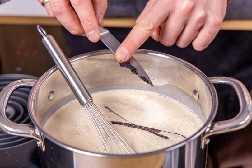 Vanillemark dazugeben