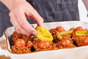 Peperoni darauf verteilen
