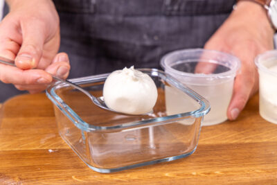 Burrata temperieren