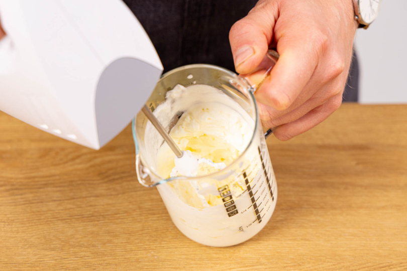 Sahne steif schlagen