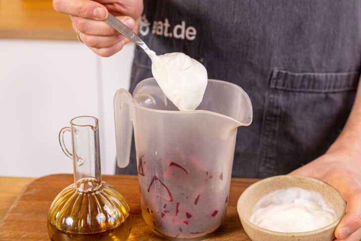 Joghurt dazugeben