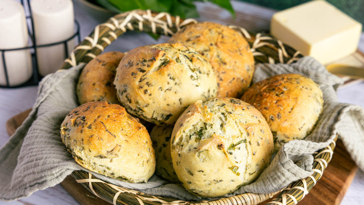 Bärlauch-Brötchen: einfach & fluffig