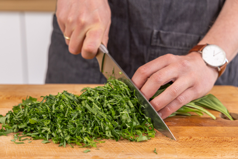 Bärlauch schneiden