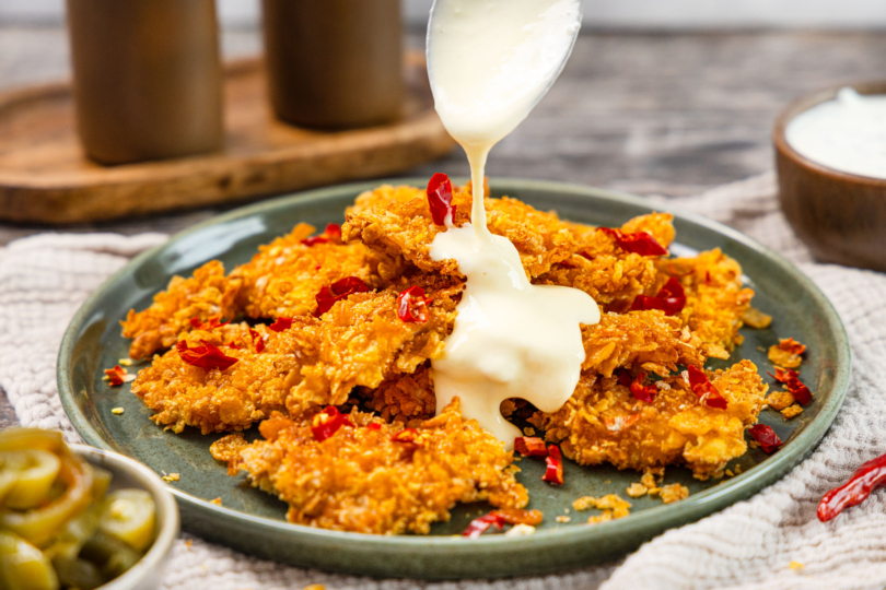 Crispy Chili Chicken mit Käsesoße