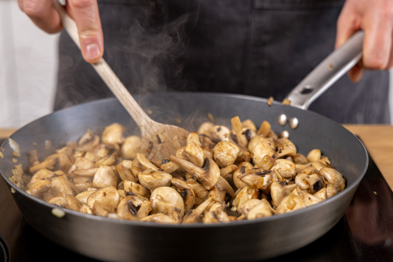 Pilze anbraten