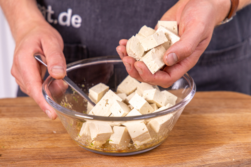 Tofu marinieren