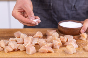 Fleisch salzen