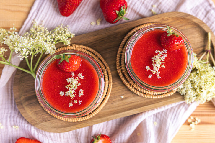 Holunder Panna Cotta