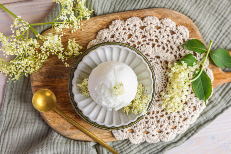 Holunderblütensorbet