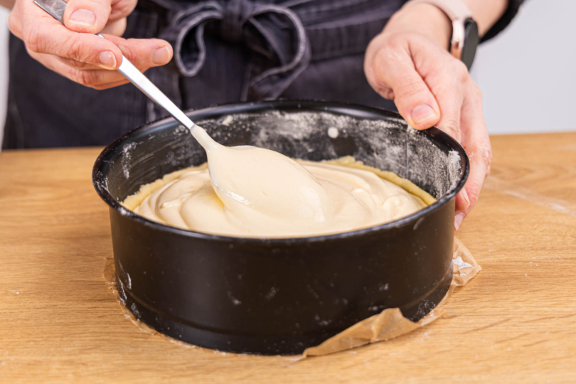 Quarkmasse einfüllen