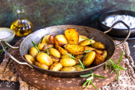 Knusprige Rosmarinkartoffeln vom Grill