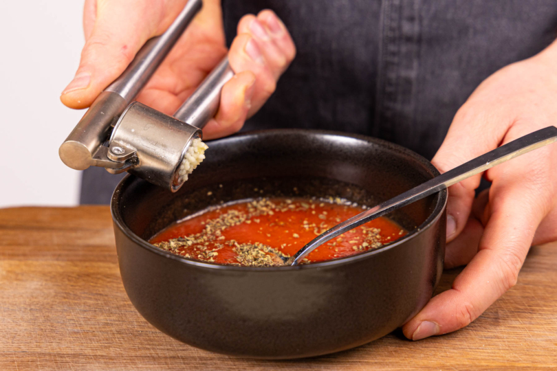 Tomatensauce zubereiten