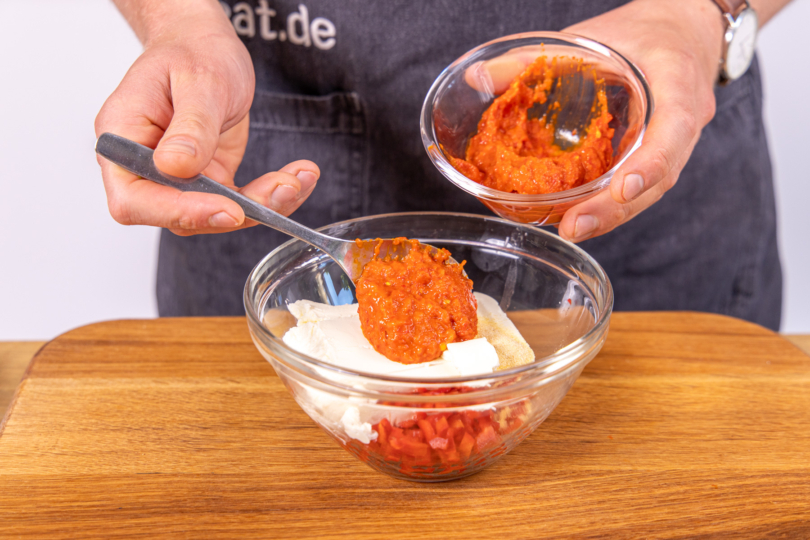 Ajvar dazugeben