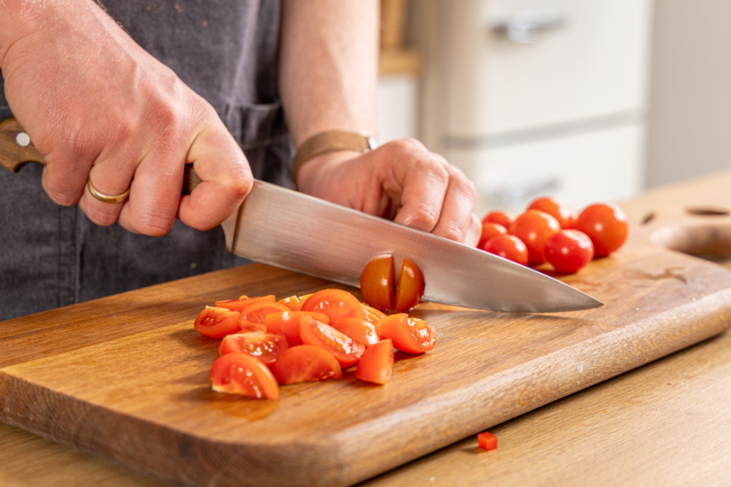 Tomaten schneiden