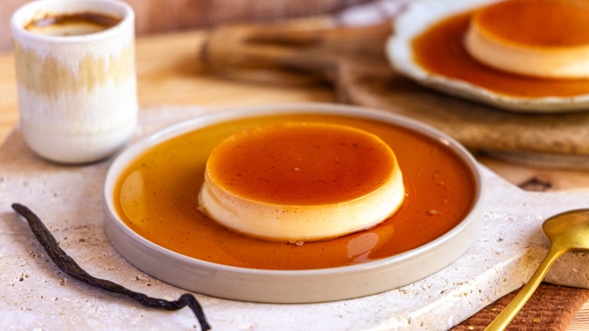 Flan: Spanischer Karamell Pudding
