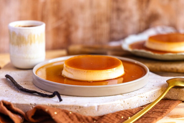 Flan: Spanischer Karamell Pudding