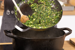 Ghormeh Sabzi vermengen