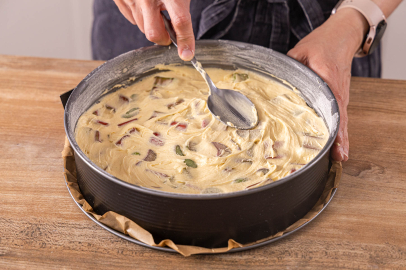 Teig glatt streichen