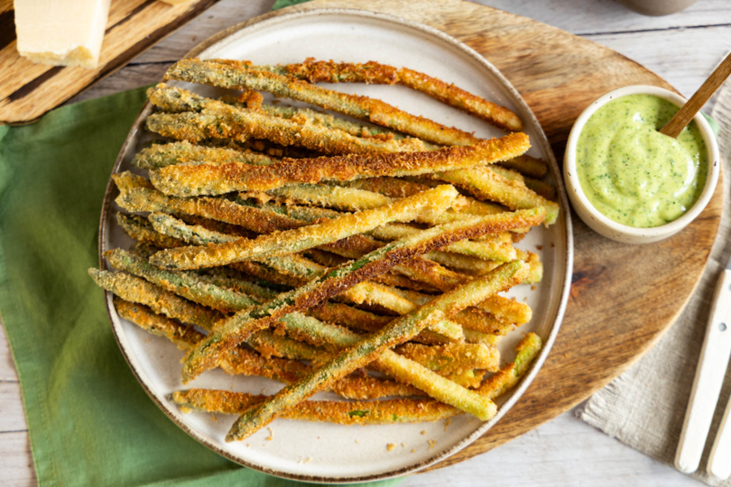 Spargel in Parmesankruste