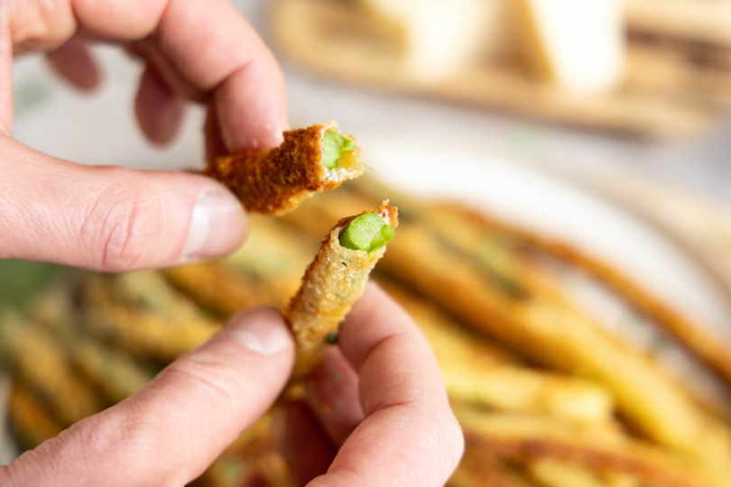 Spargel in Parmesankruste