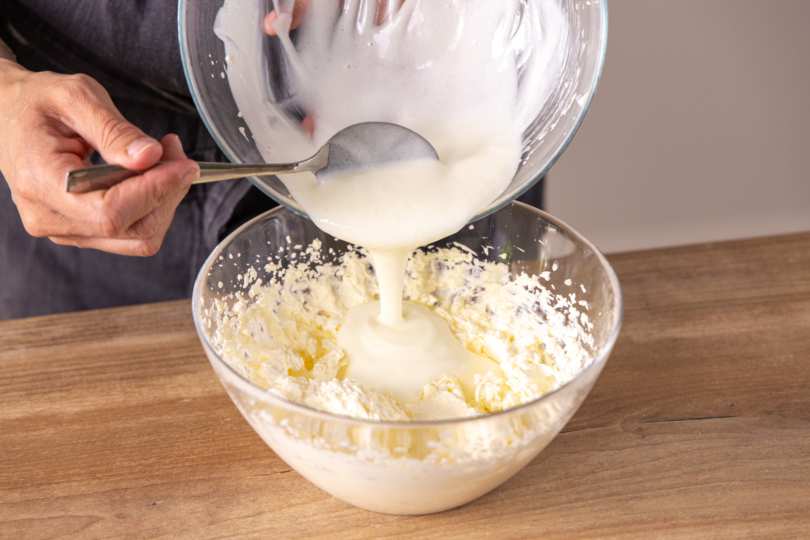 Joghurt unterheben