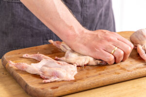 Wachteln plattieren