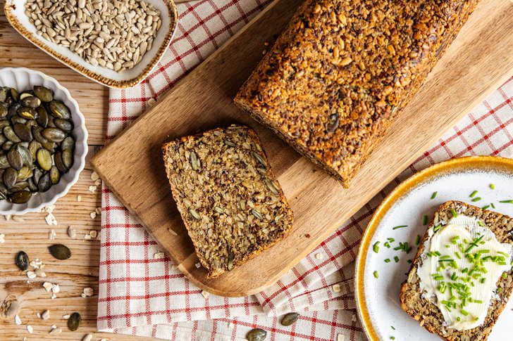 Körnerbrot ohne Mehl