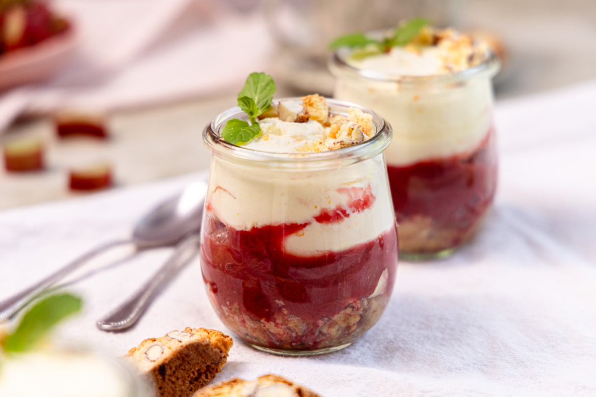 Rhabarber Trifle