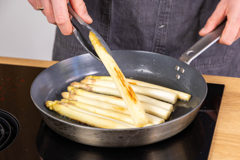 Spargel braten