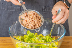 Thunfisch dazugeben