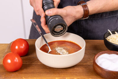 Sauce würzen