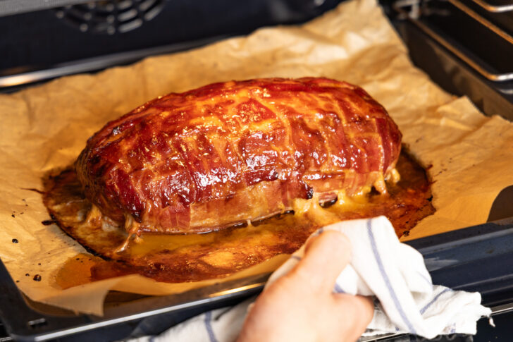 Bacon Bomb im Ofen