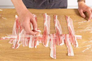 Bacon-Netz legen