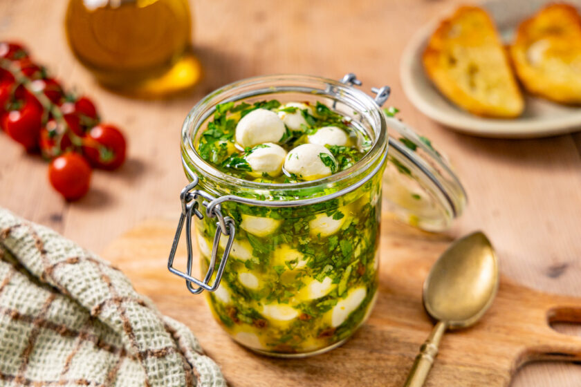 eingelegter Mozzarella