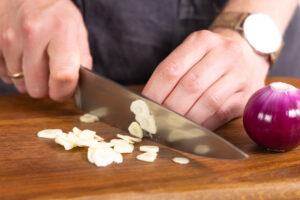 Knoblauch schneiden