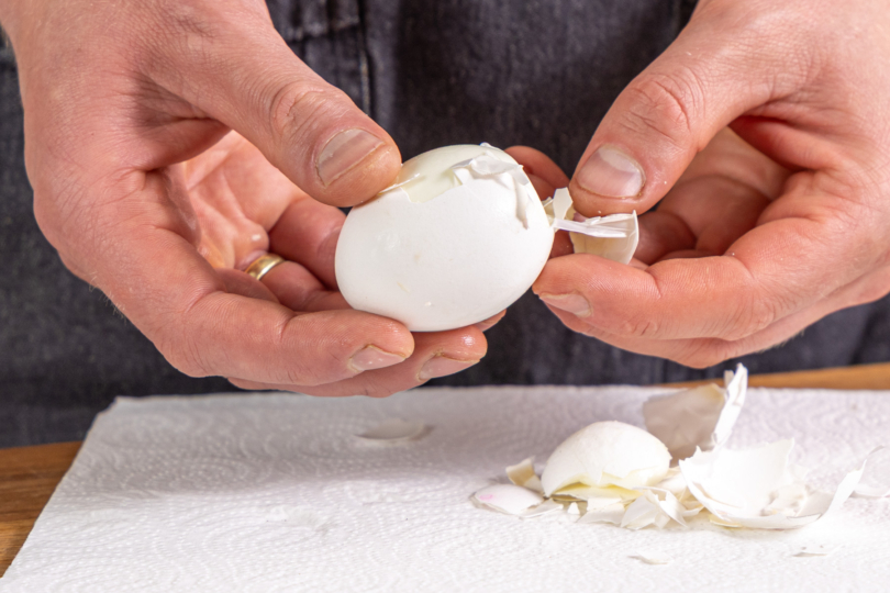 Eier schälen
