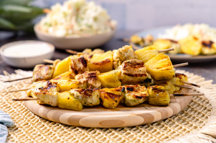 Hähnchen-Ananas-Spieße