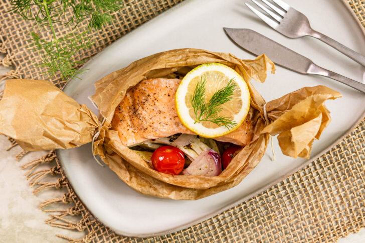 Lachs-Gemüse-Päckchen vom Grill