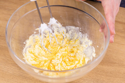 Butter aufschlagen